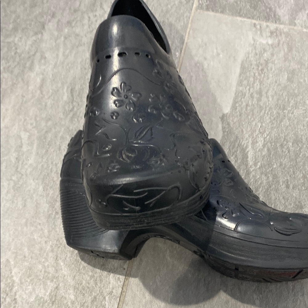 Dansko Pixie Black Professional Clogs With Emboss… - image 6